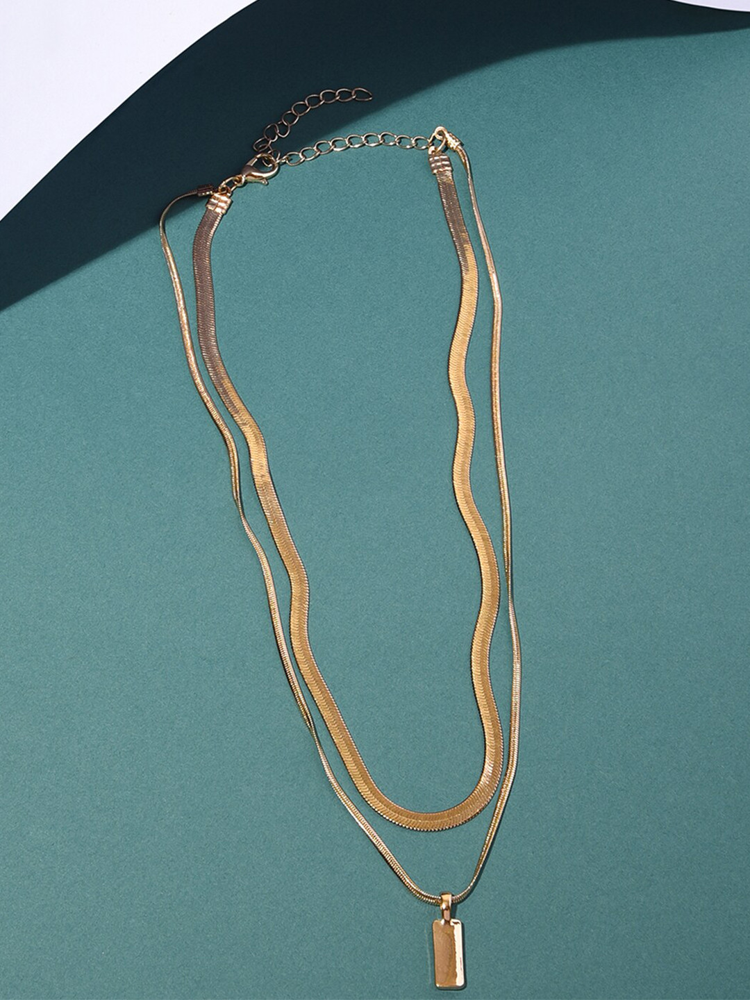 

Lilly & sparkle Gold-Plated Layered Necklace
