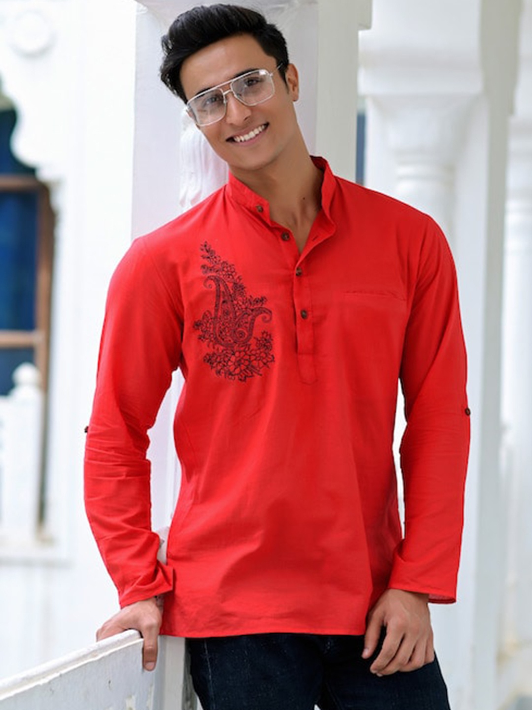 

Hatheli Band Collar Ethnic Motifs Printed Cotton Short Kurta, Red