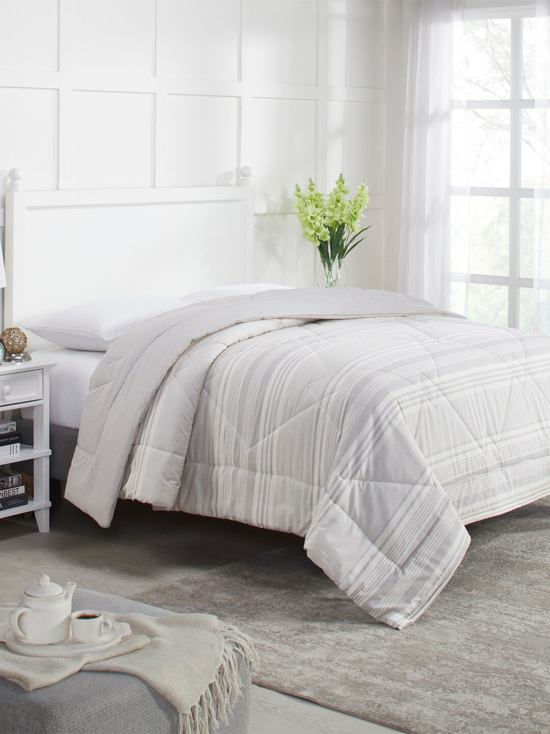 

MYTRIDENT Grey Striped Mild Winter 120 GSM Double Bed Comforter