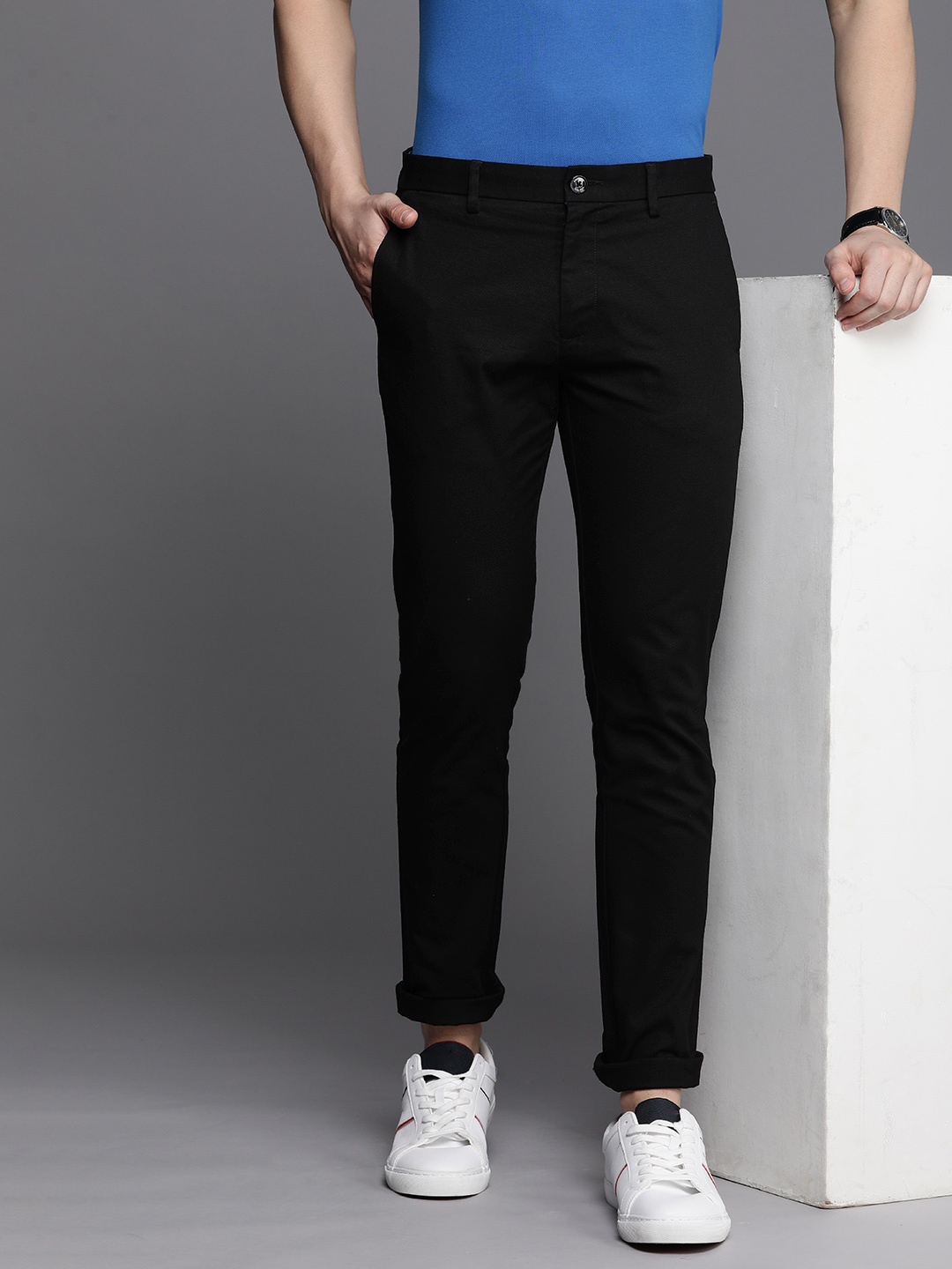 

Allen Solly Men Slim Fit Trousers, Black