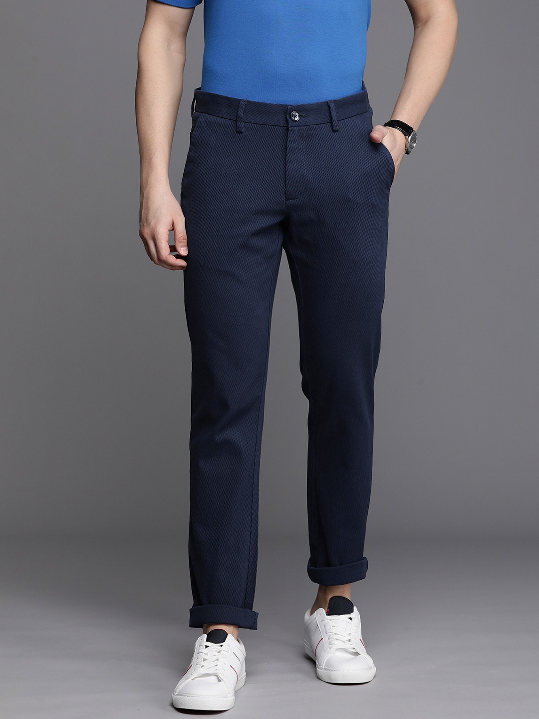 

Allen Solly Men Slim Fit Smart Casual Regular Trousers, Navy blue