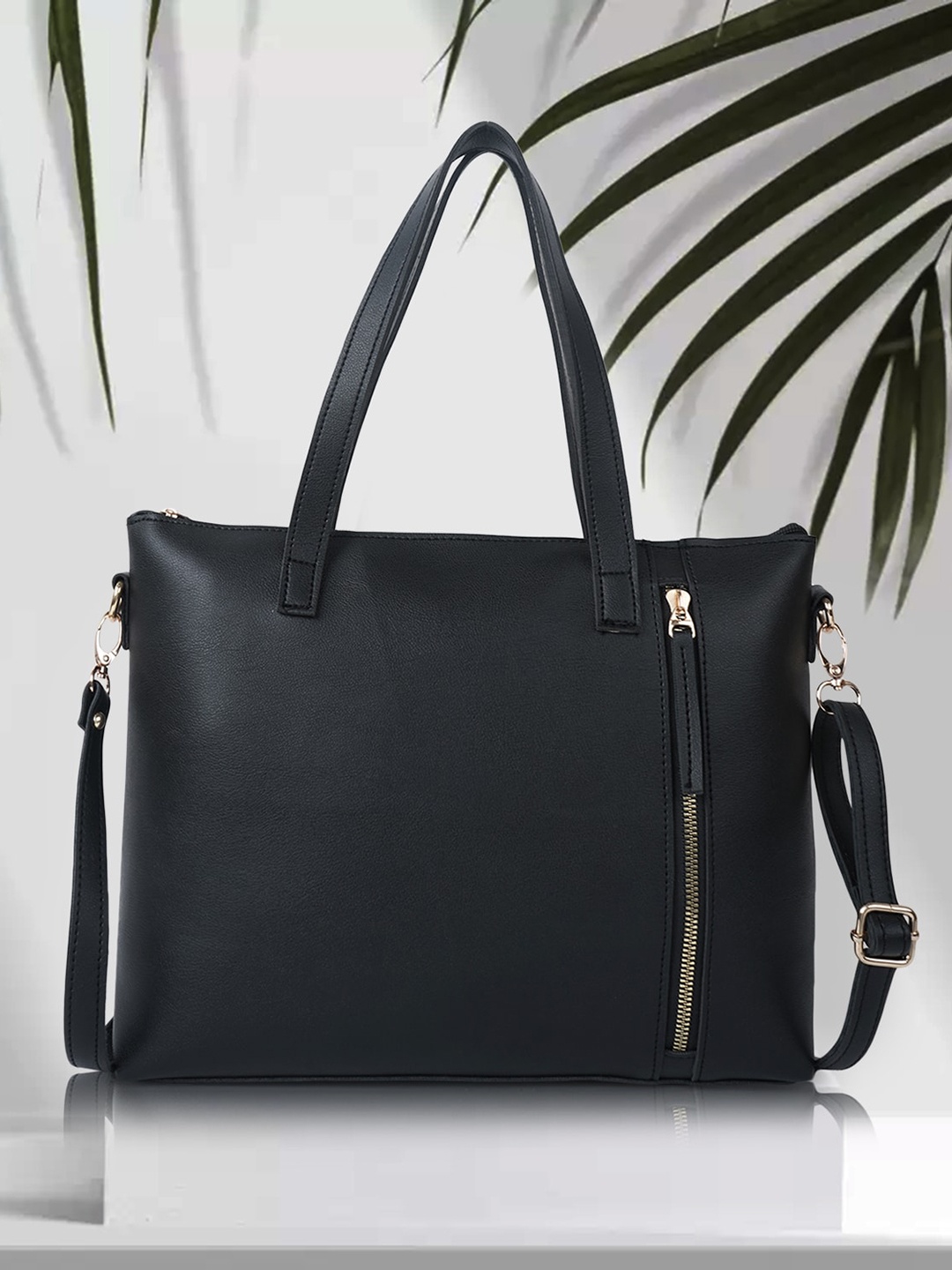 

DressBerry Black Structured Shoulder Bag