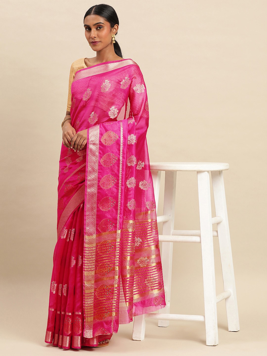 

Indian Women Ethnic Motifs Zari Organza Saree, Pink