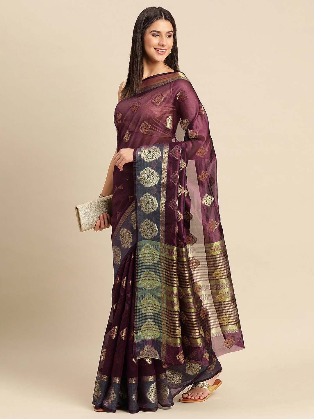 

Indian Women Ethnic Motifs Zari Organza Saree, Maroon