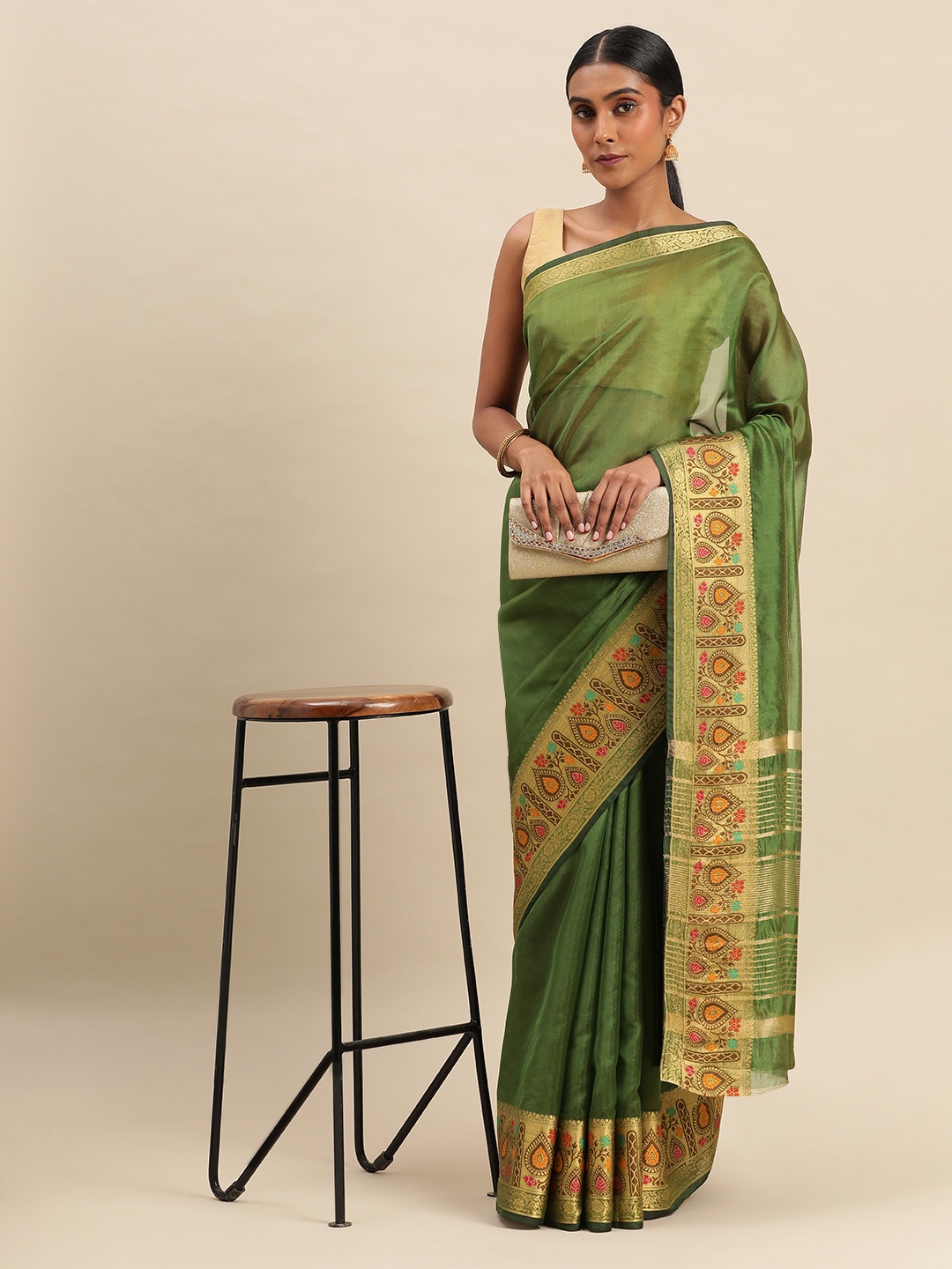 

Indian Women Zari Saree, Green