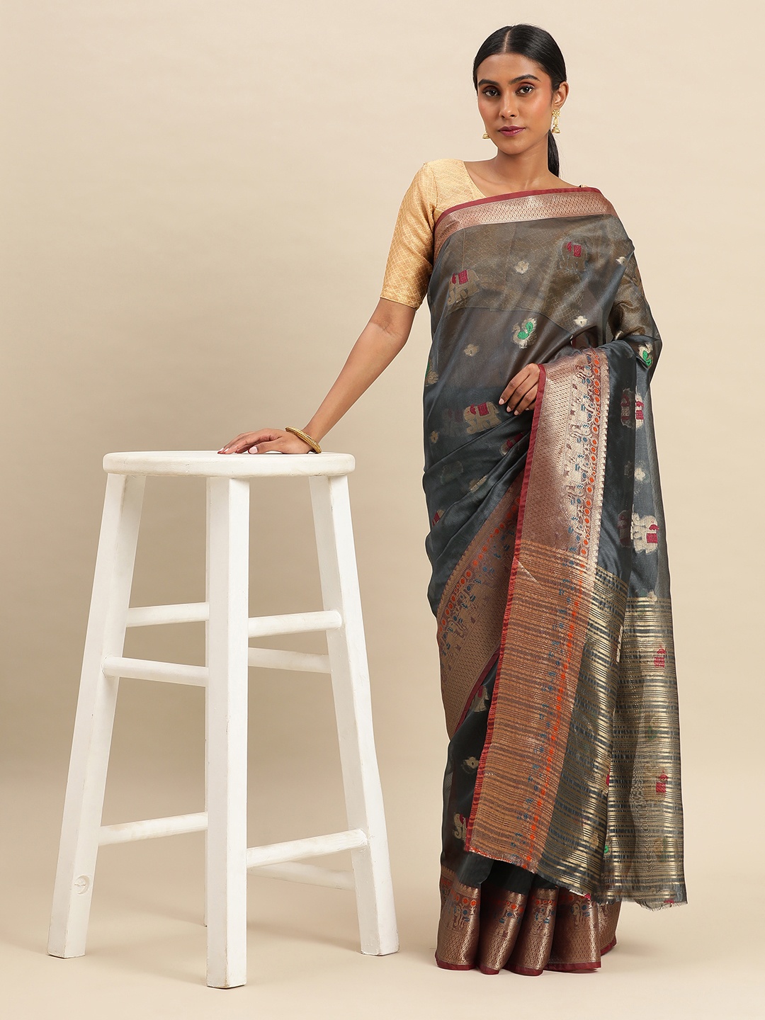 

Indian Women Ethnic Motifs Zari Organza Saree, Grey