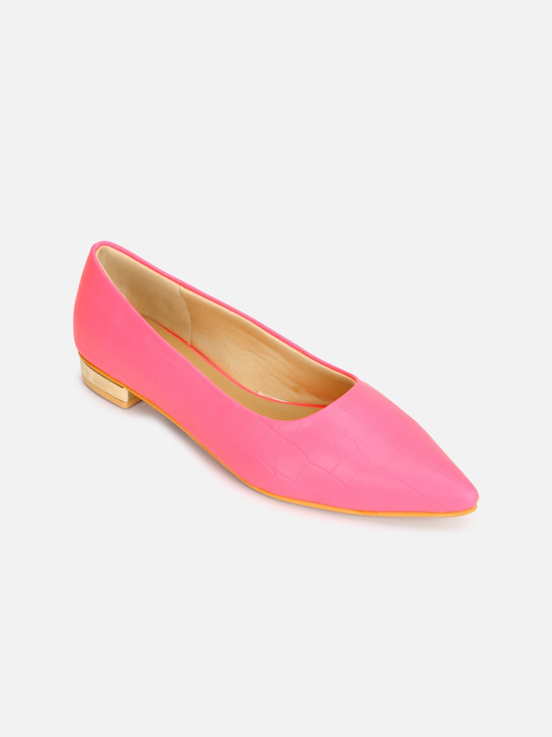 

FOREVER 21 Pink Textured Pointed Toe Ballerinas