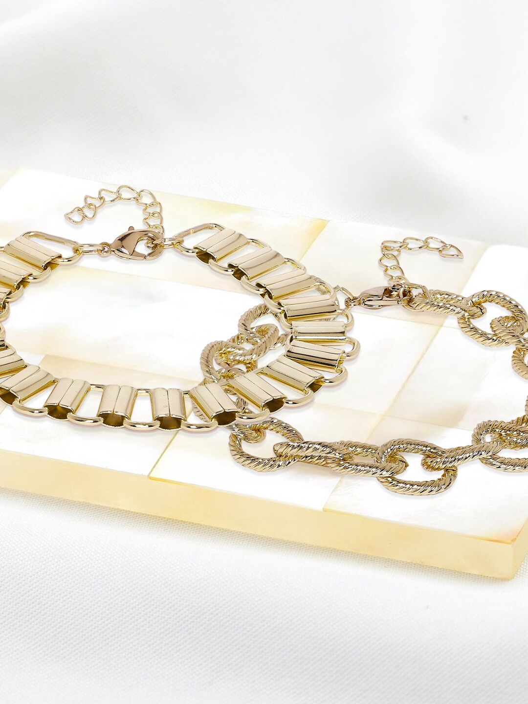 

OOMPH Set Of 2 Gold-Plated Broad & Loop Link Bracelet
