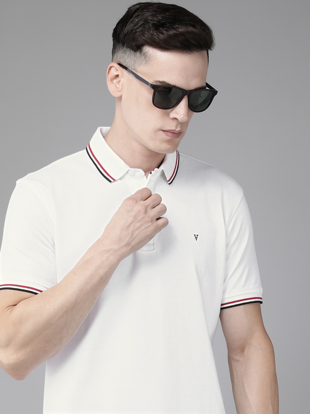 

Van Heusen Sport Men Pure Cotton Polo Collar T-shirt, White