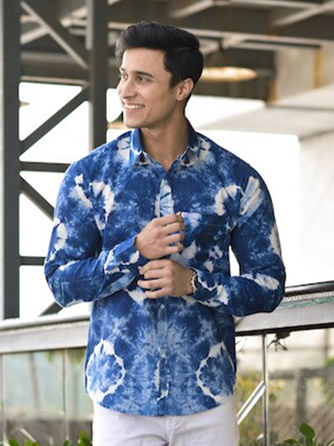 

Hatheli Spread Collar Tie & Dye Casual Cotton Shirt, Blue