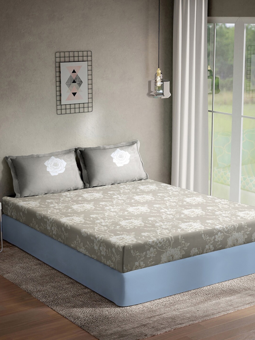 

KLOTTHE Grey & White Printed 400TC Pure Cotton Super King Bedsheet With 2 Pillow Covers