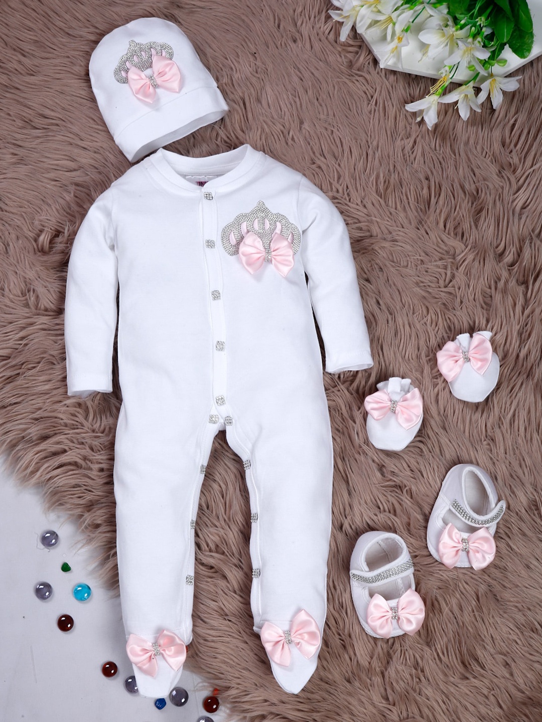 

TINY MINY ME Infants Pack Of 4 Pure Cotton Embellished & Bow Detail Baby Apparel Gift Set, White