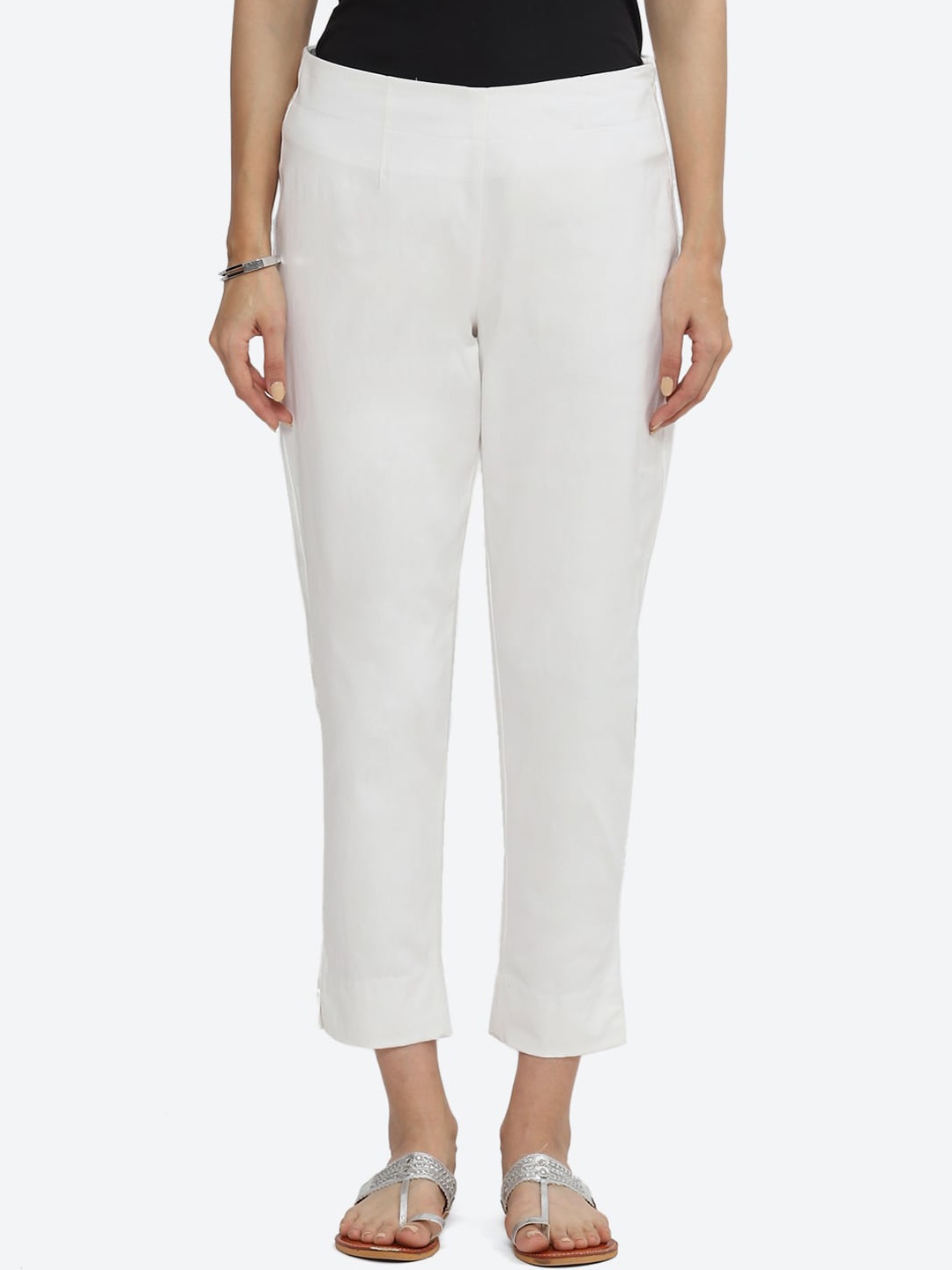 

Biba Women Relaxed Mid Rise Trousers, White