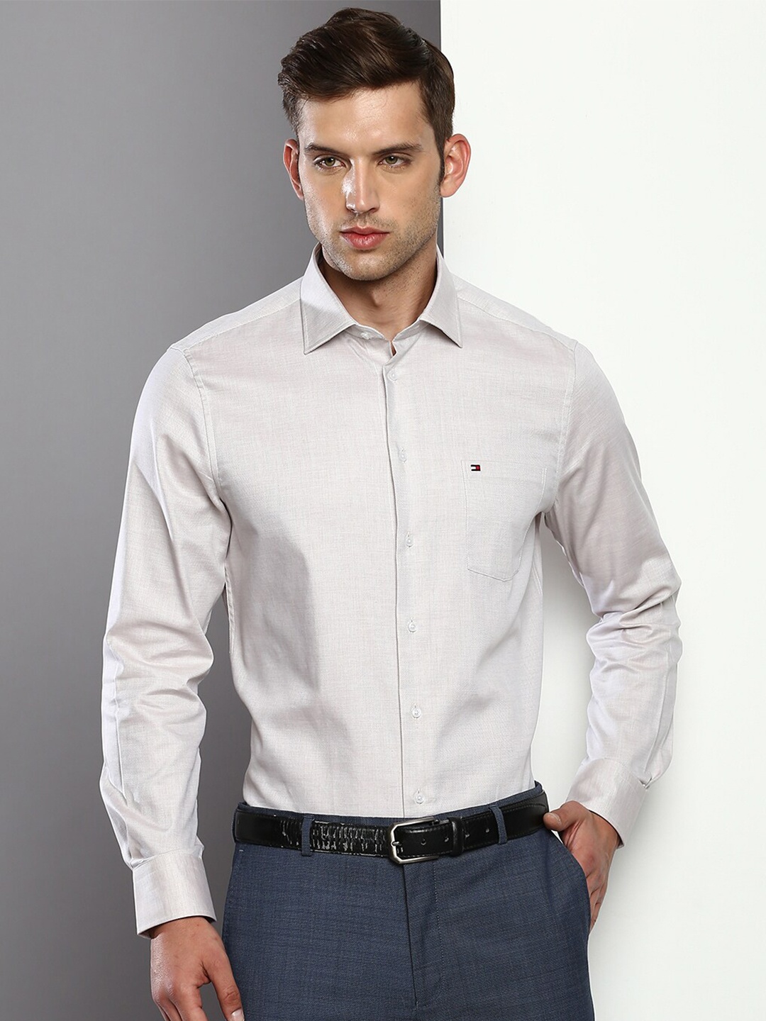 

Tommy Hilfiger Spread Collar Cotton Casual Shirt, Beige