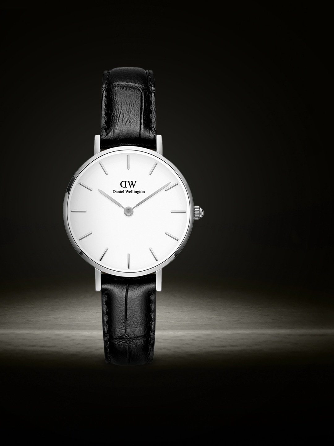 

Daniel Wellington Women Petite Reading Silver Watch, White