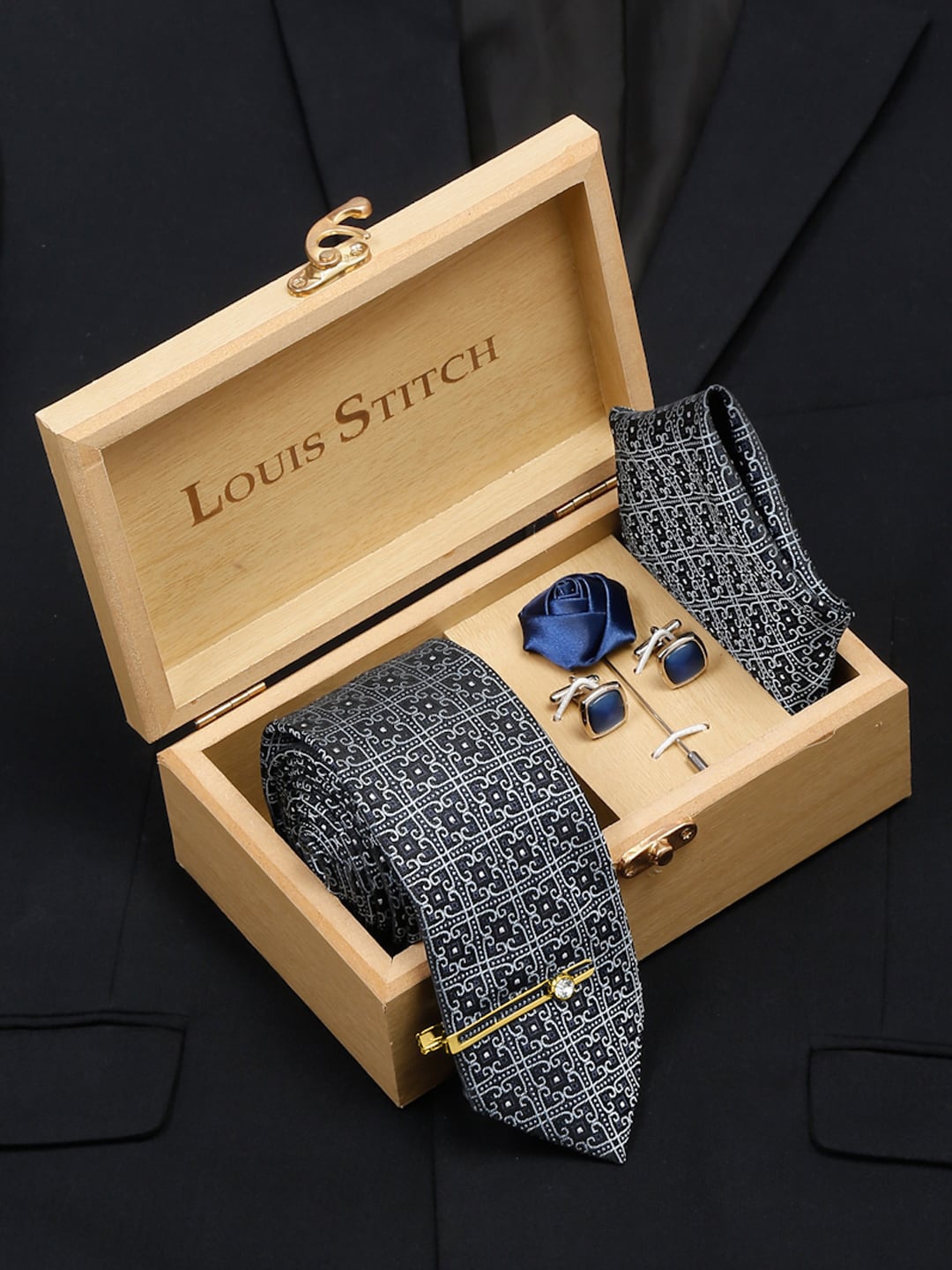 

LOUIS STITCH Men Printed Italian Silk Necktie Accessory Gift Set, Black