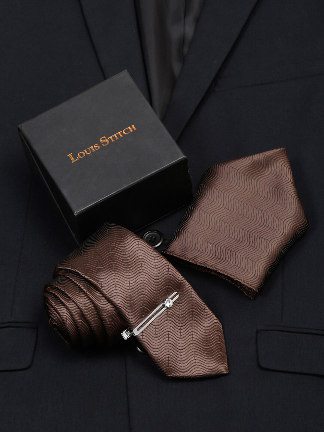 

LOUIS STITCH Men Van Dyke Brown Italian Silk Necktie Accessory Gift Set