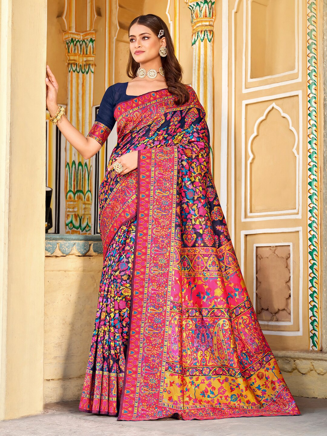 

Pisara Ethnic Motifs Woven Design Zari Silk Cotton Banarasi Saree, Navy blue
