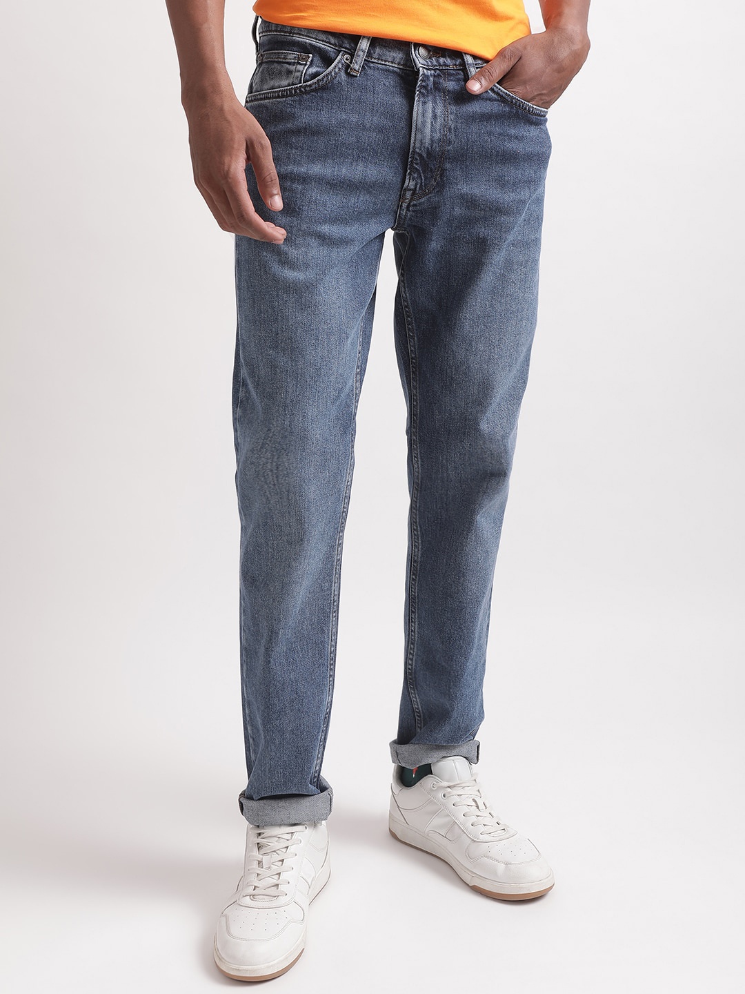 

GANT Men Mid-Rise Slim Fit Heavy Fade Jeans, Blue