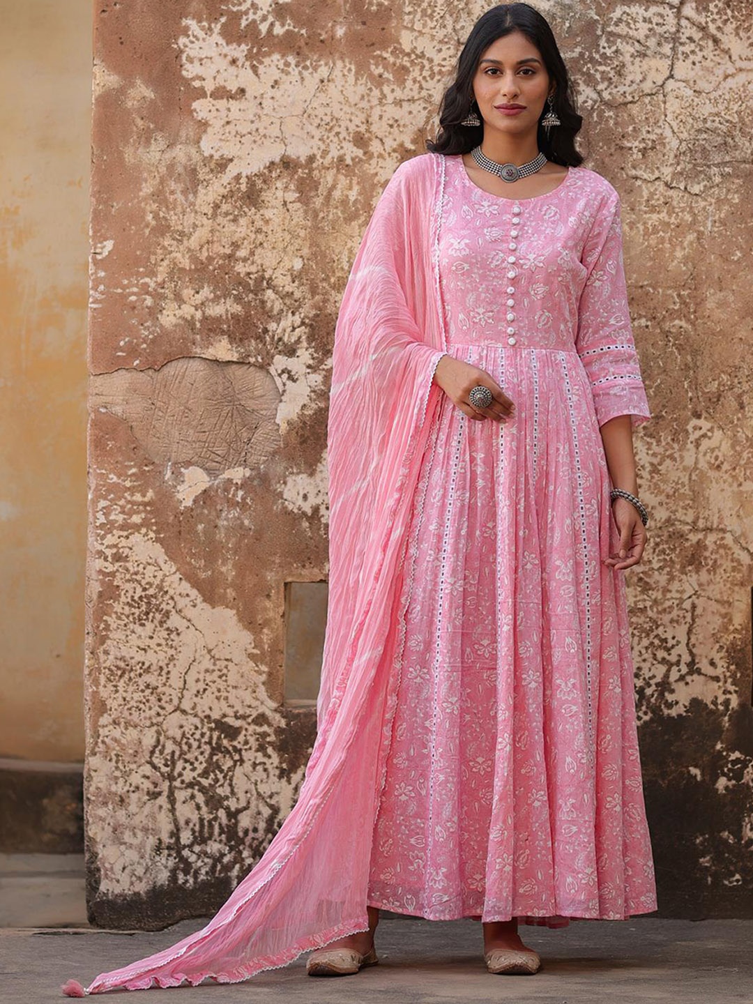 

SCAKHI Floral Printed Cotton Ethnic Dress, Pink