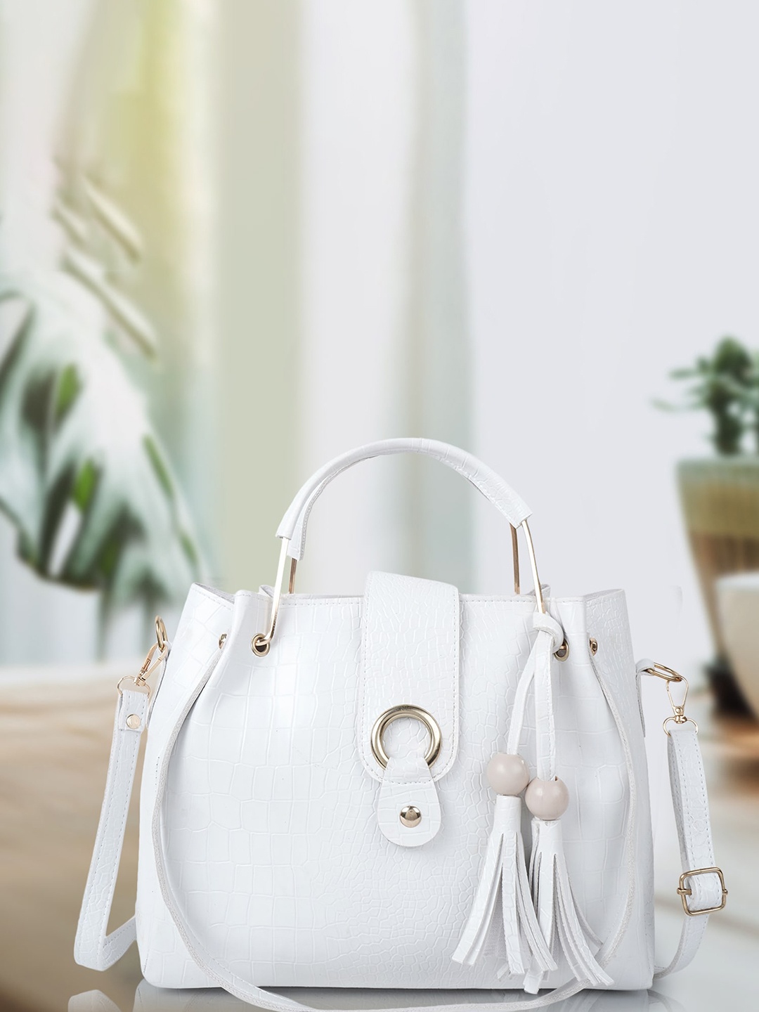 

DressBerry White Bucket Handheld Bag with Tasselled