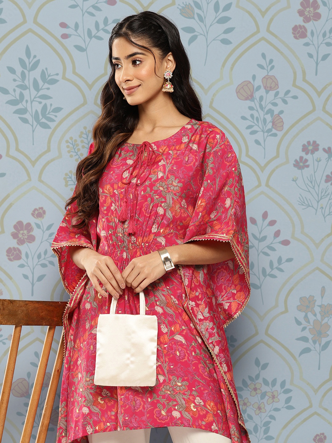 

ZOLA Women Pink Floral Printed Flared Sleeves Kaftan Kurta
