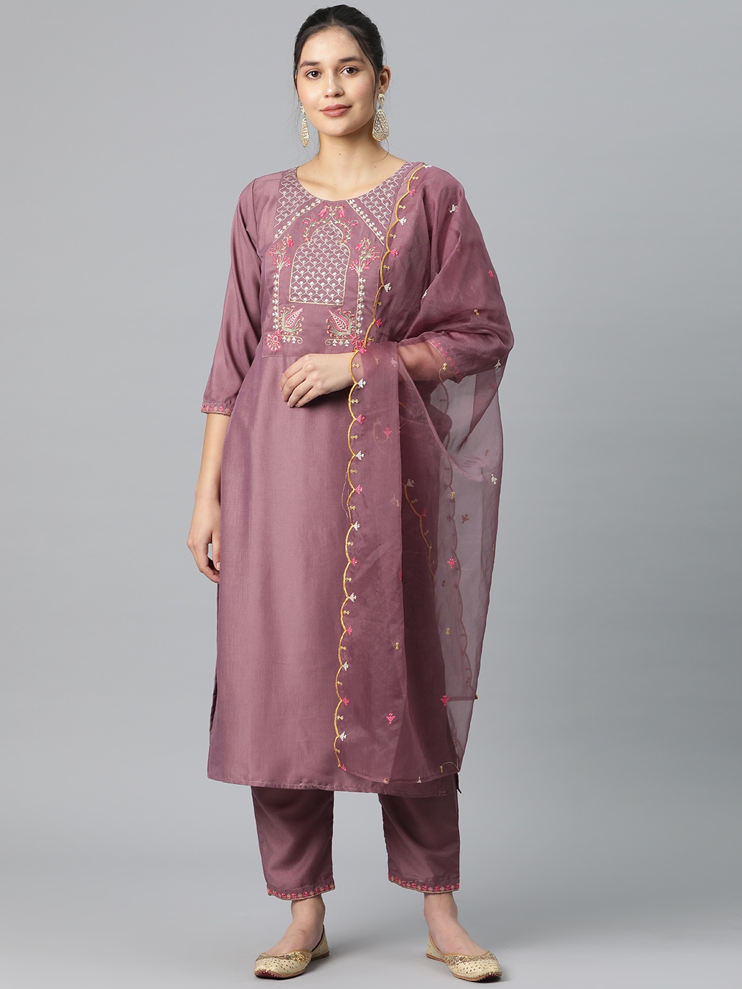 

SERONA FABRICS Ethnic Motifs Embroidered Sequinned Kurta With Trousers & Dupatta, Pink