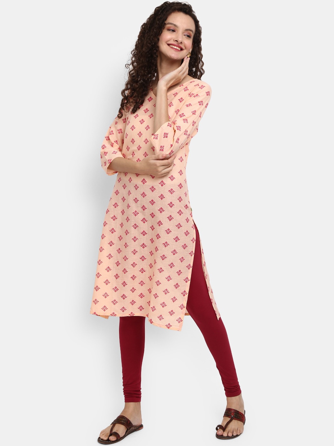 

V-Mart V-Neck Ethnic Motifs Printed Pure Cotton Kurta, Pink