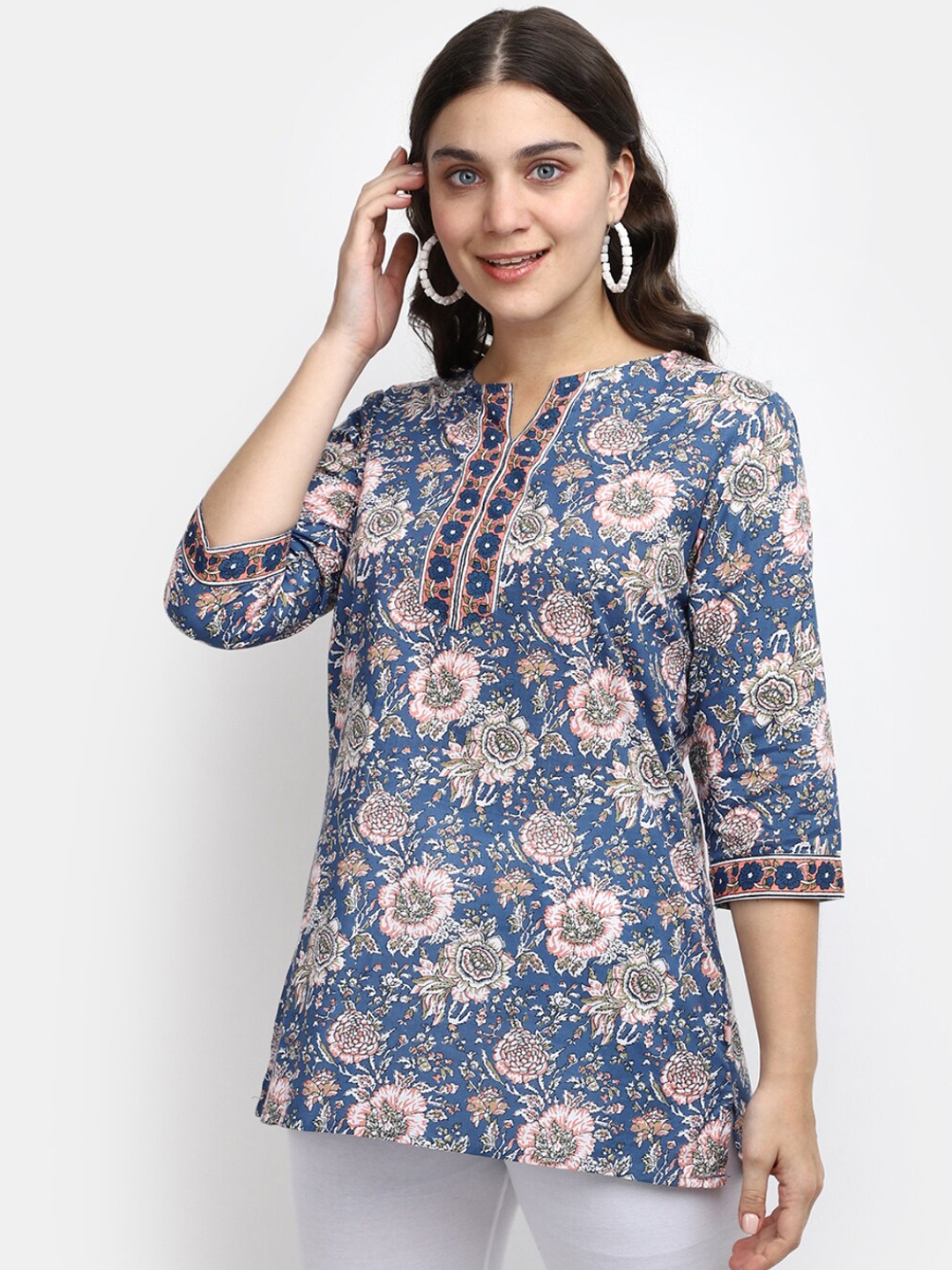 

V-Mart Floral Printed Pure Cotton Kurti, Blue