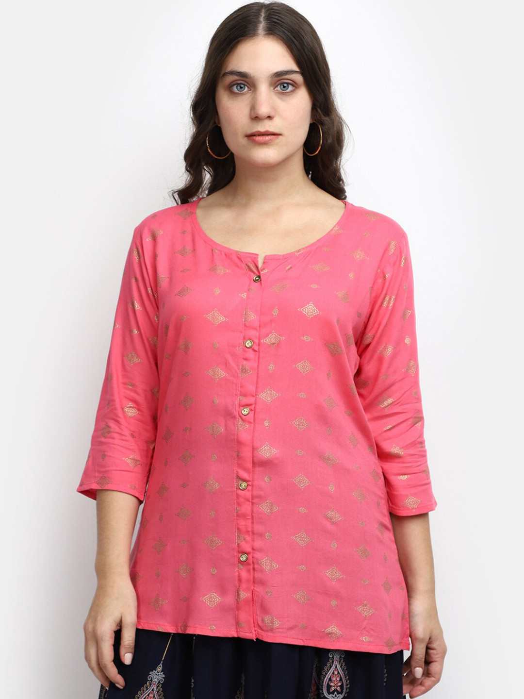 

V-Mart Women Pink Floral Thread Work Kurta