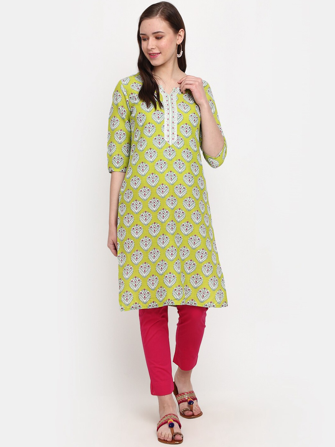 

V-Mart Floral Printed Straight Kurta, Green