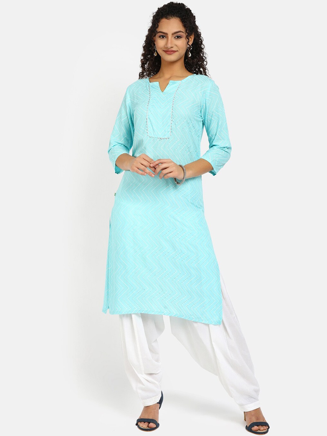 

V-Mart Chevron Printed Gotta Patti Kurta, Blue