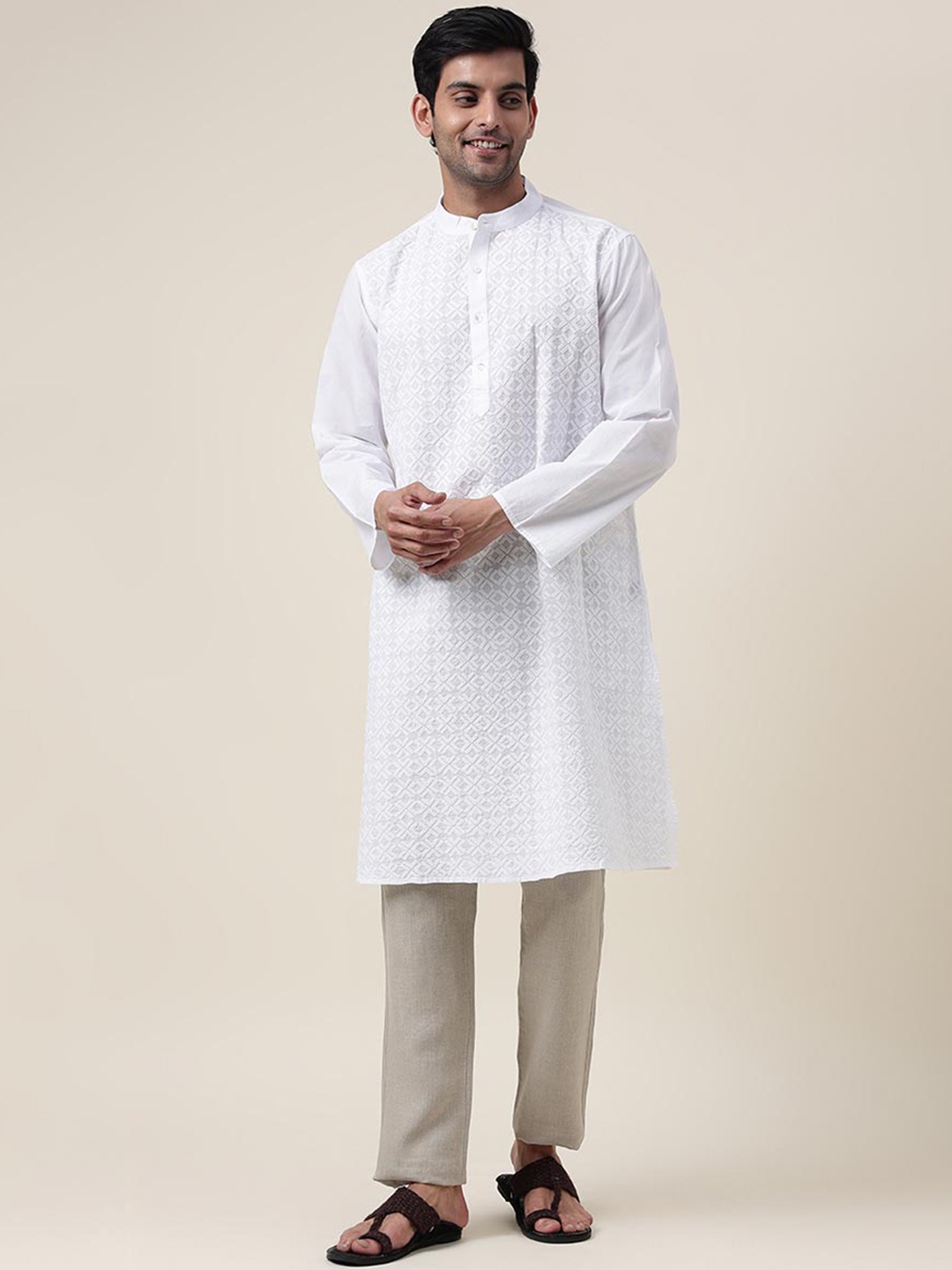 

Fabindia Band Collar Embroidered Cotton Straight Kurta, White