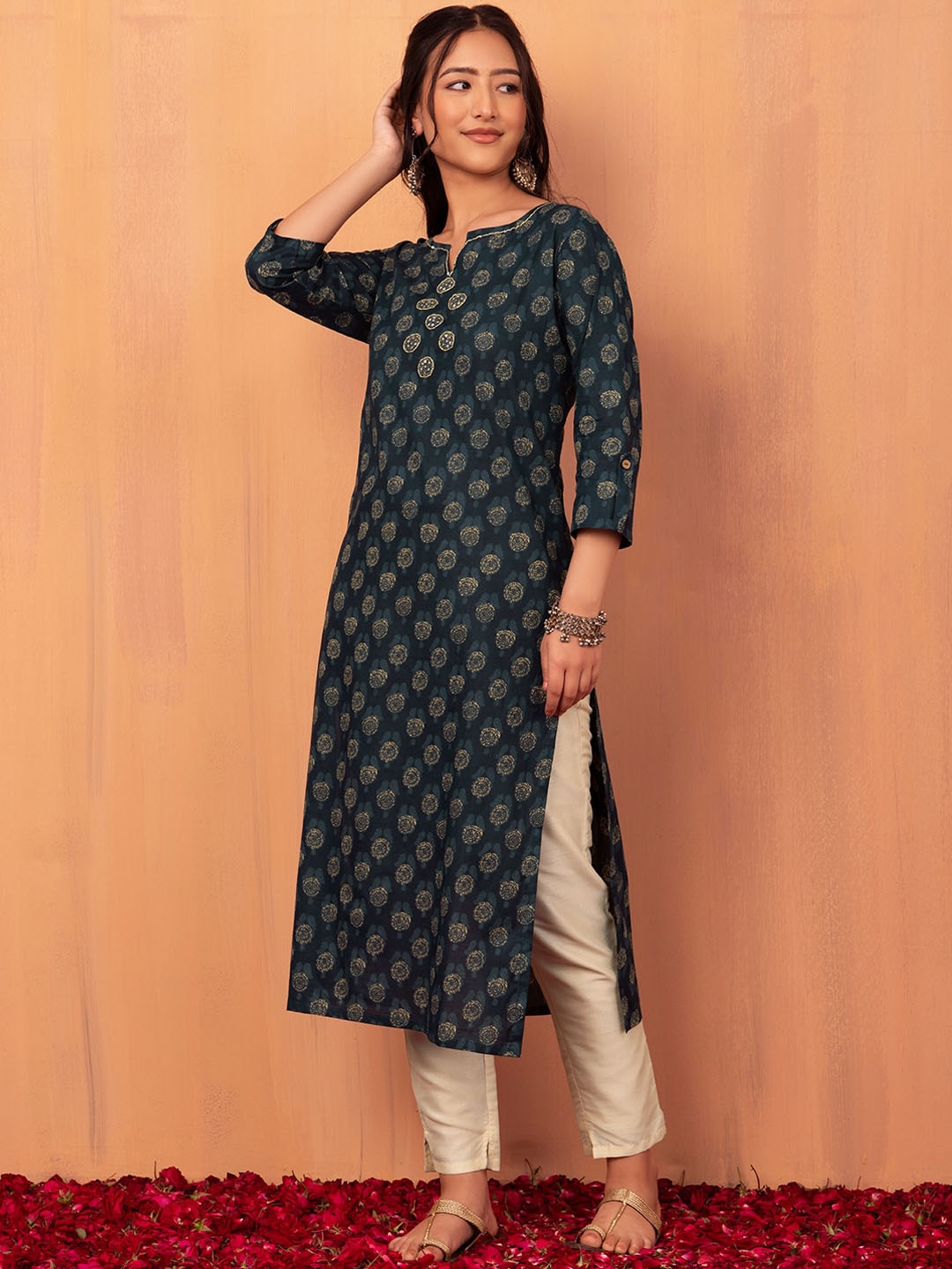 

Rang by Indya Ethnic Motifs Printed Sequinned Cotton Kurta, Blue