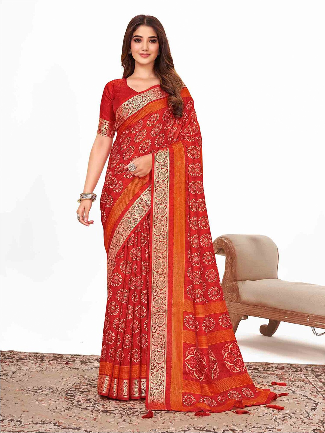 

Anouk Red & Gold-Toned Ethnic Motifs Printed Zari Sungudi Saree