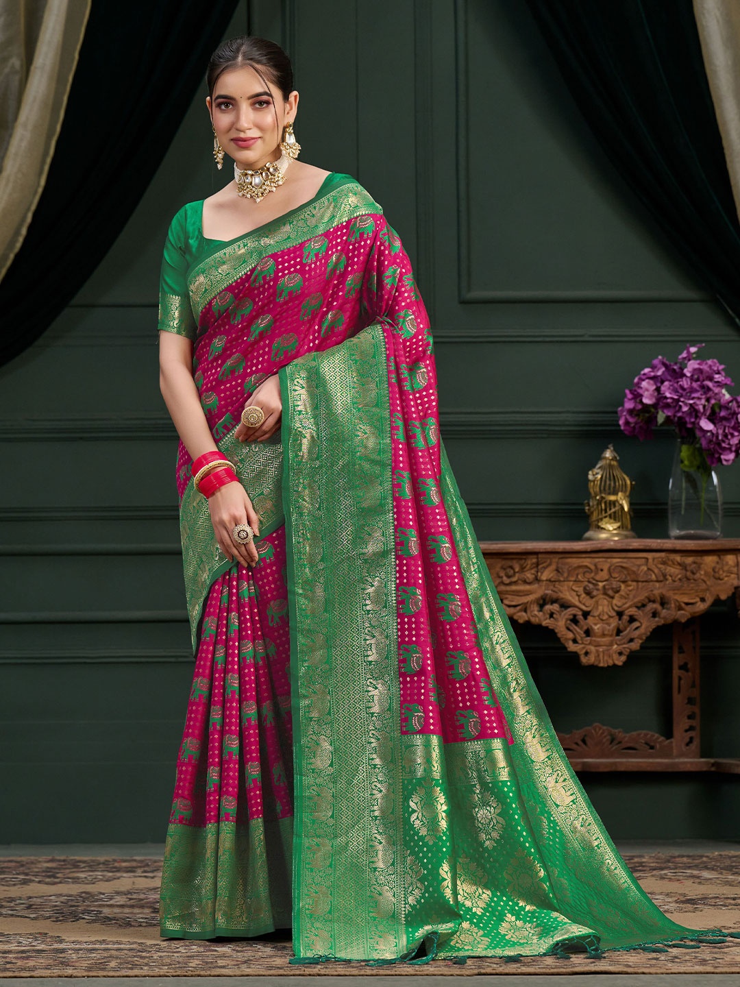 

MIMOSA Ethnic Motif Woven Design Zari Kanjeevaram Saree, Pink