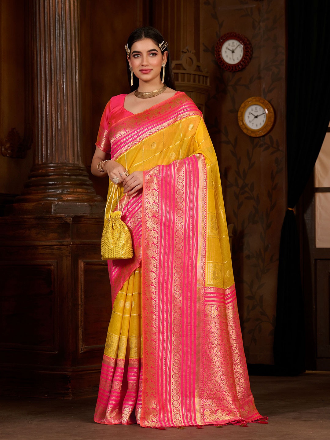 

MIMOSA Ethnic Motif Woven Design Zari Kanjeevaram Saree, Gold