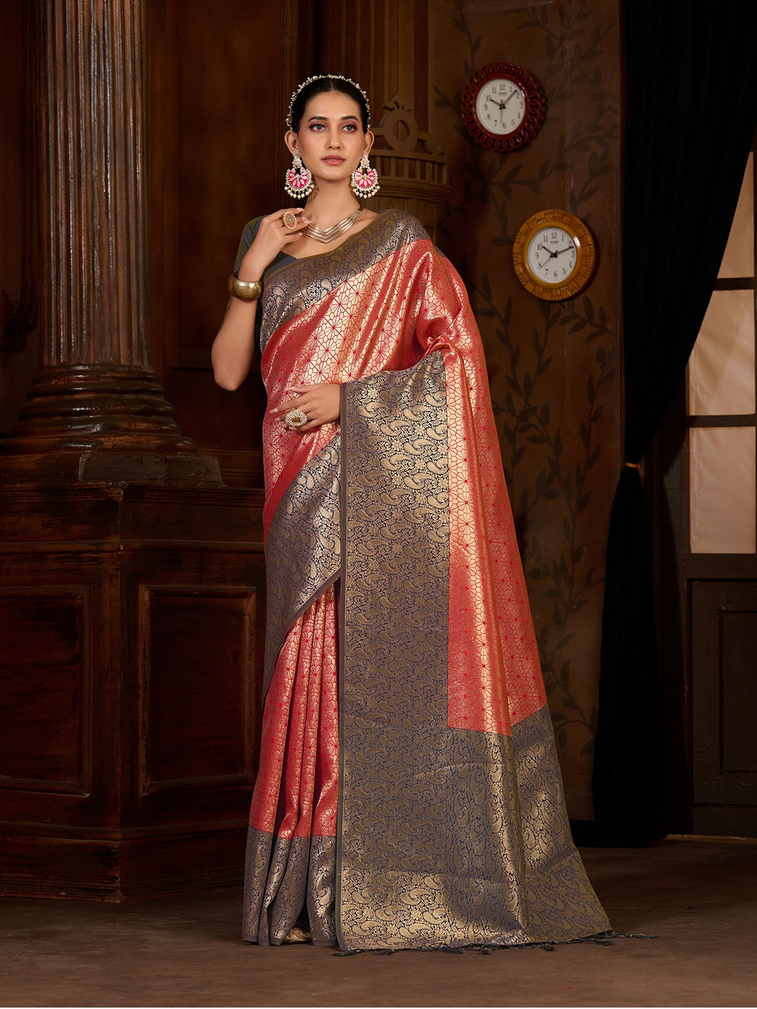 

MIMOSA Floral Woven Design Zari Kanjeevaram Saree, Pink