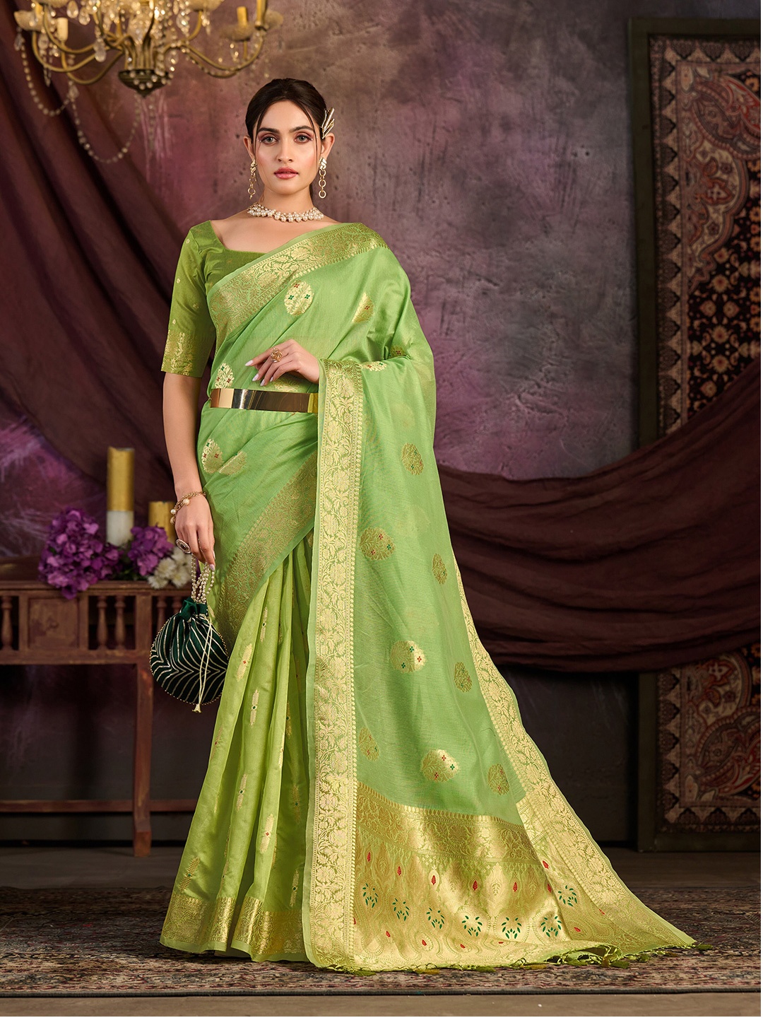 

MIMOSA Woven Design Zari Art Silk Kanjeevaram Saree, Lime green