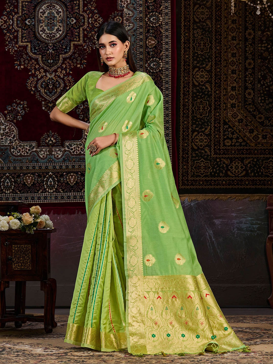 

MIMOSA Woven Design Zari Kanjeevaram Saree, Green