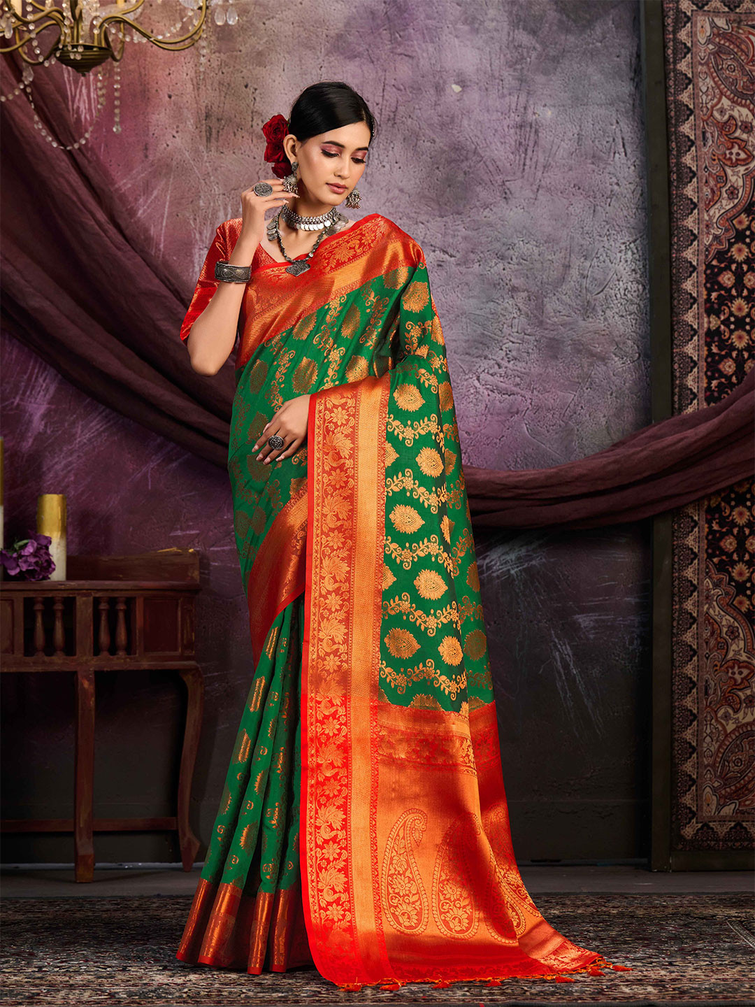 

MIMOSA Floral Woven Design Zari Kanjeevaram Saree, Green