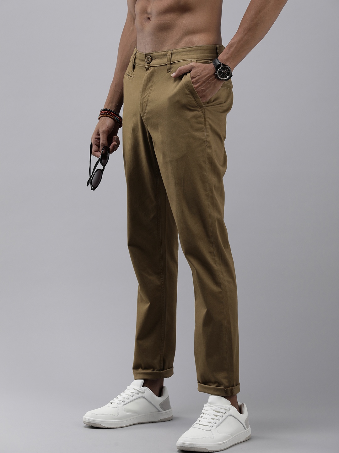 

Roadster Men Slim Fit Chinos Trousers, Khaki