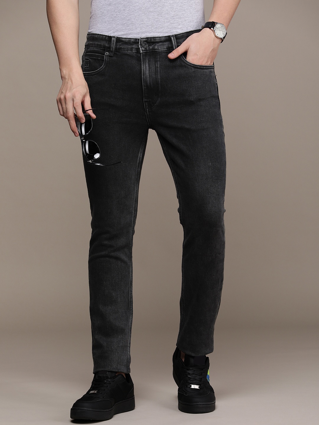 

French Connection Men Slim Fit Light Fade Stretchable Jeans, Black