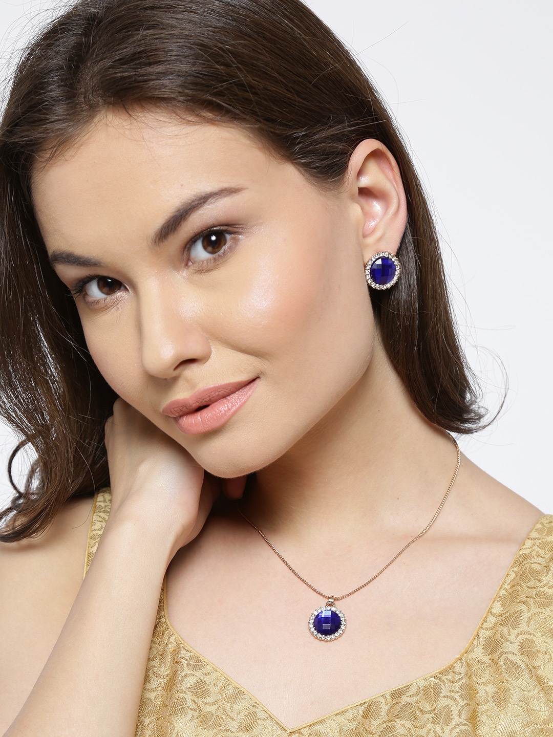 

YouBella Gold-Toned & Blue Stone-Studded Jewellery Set