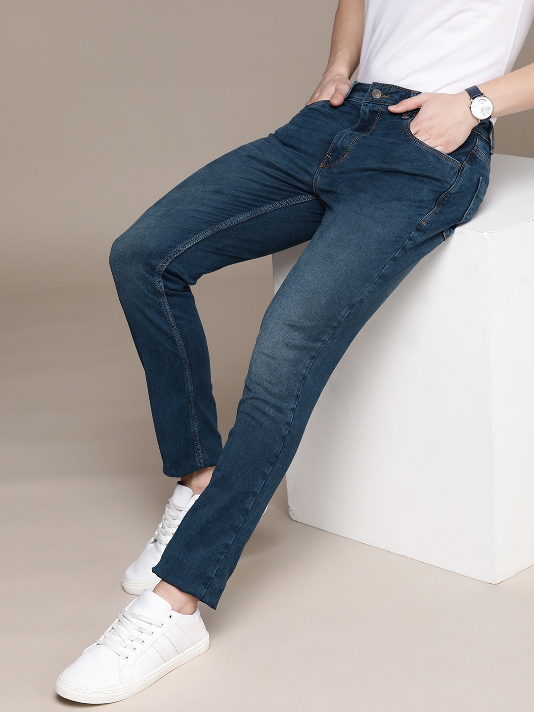 

French Connection Men Slim Fit Light Fade Stretchable Casual Jeans, Blue