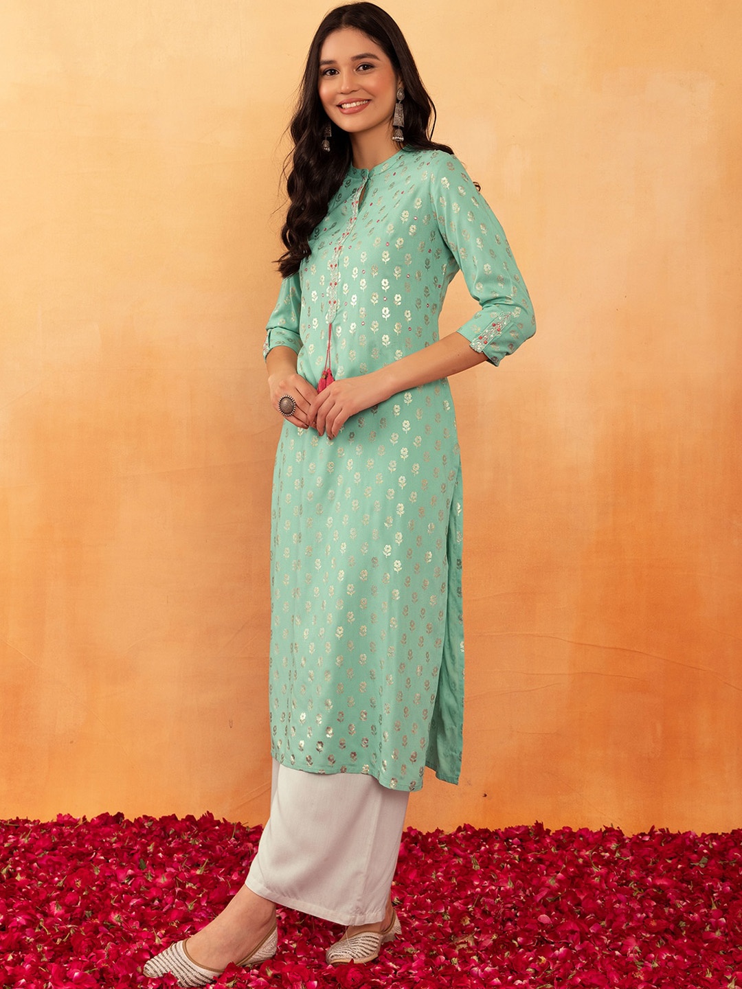 

Rang by Indya Mandarin Collar Floral Printed Mirror Work A-Line Kurta, Green