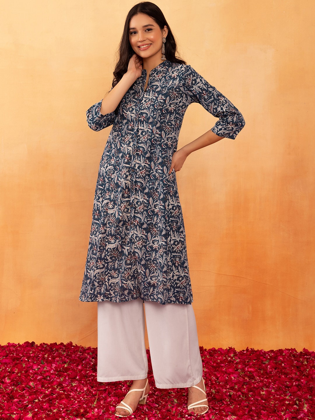 

Rang by Indya Mandarin Collar Floral Printed A-Line Kurta, Navy blue