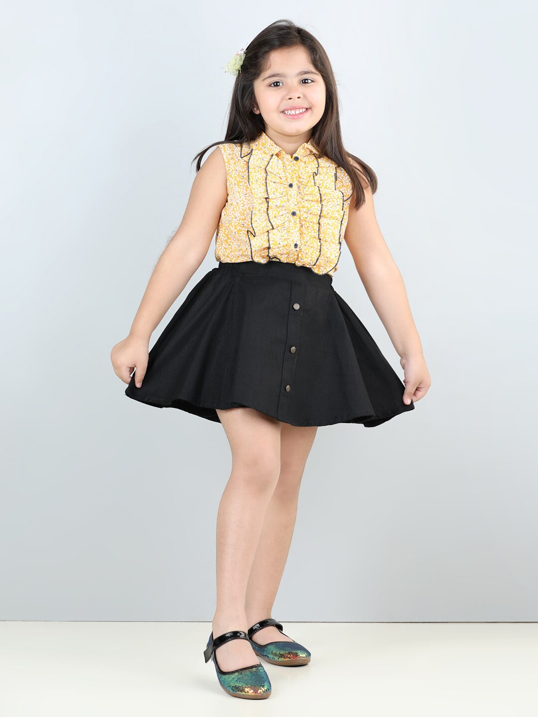 

AWW HUNNIE Girls Printed Shirt with Skirt Clothing Set, Yellow