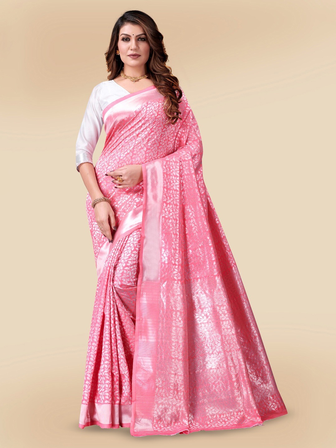 

VEERAX Floral Woven Design Zari Saree, Peach