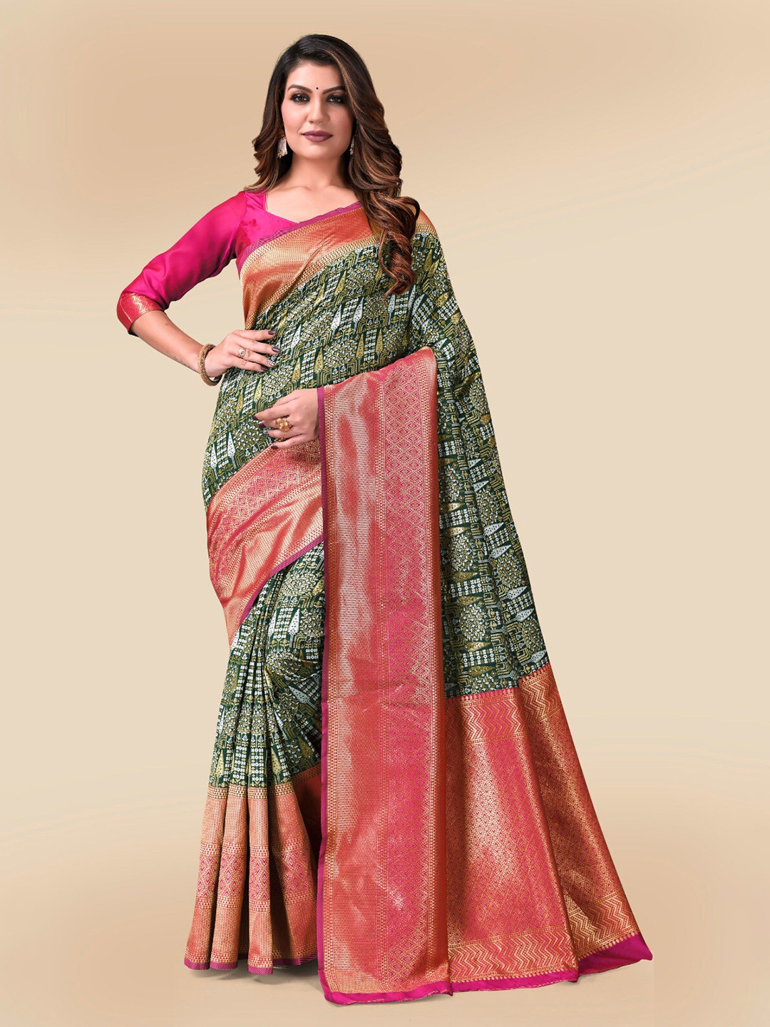 

VEERAX Woven Design Zari Saree, Green